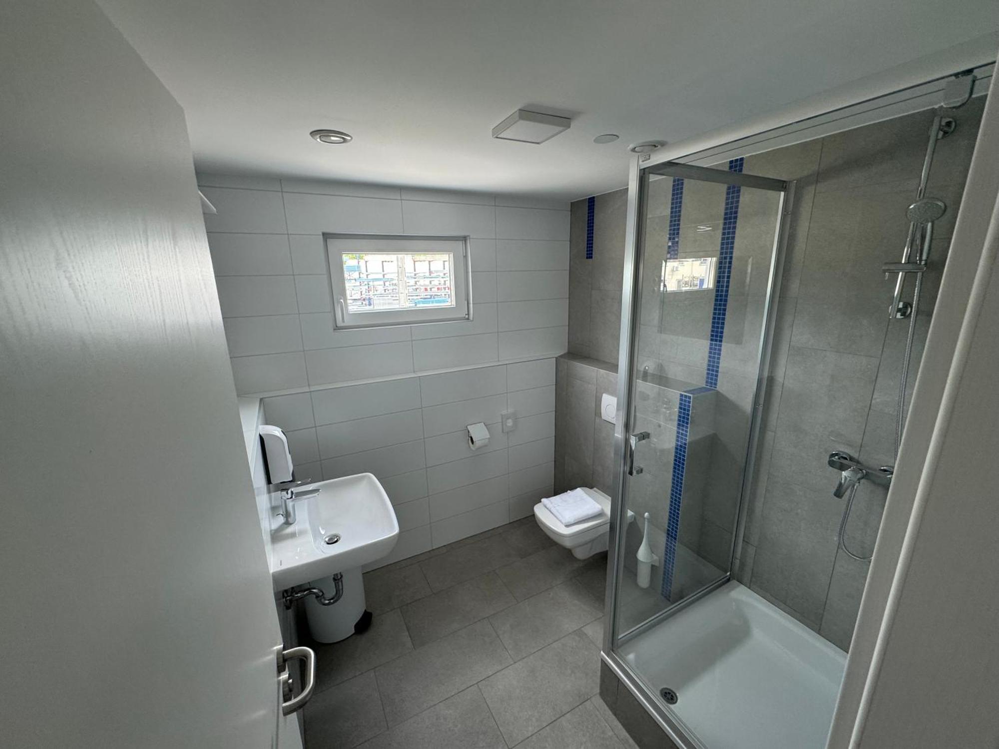 Potkerek Motel Győr Eksteriør billede